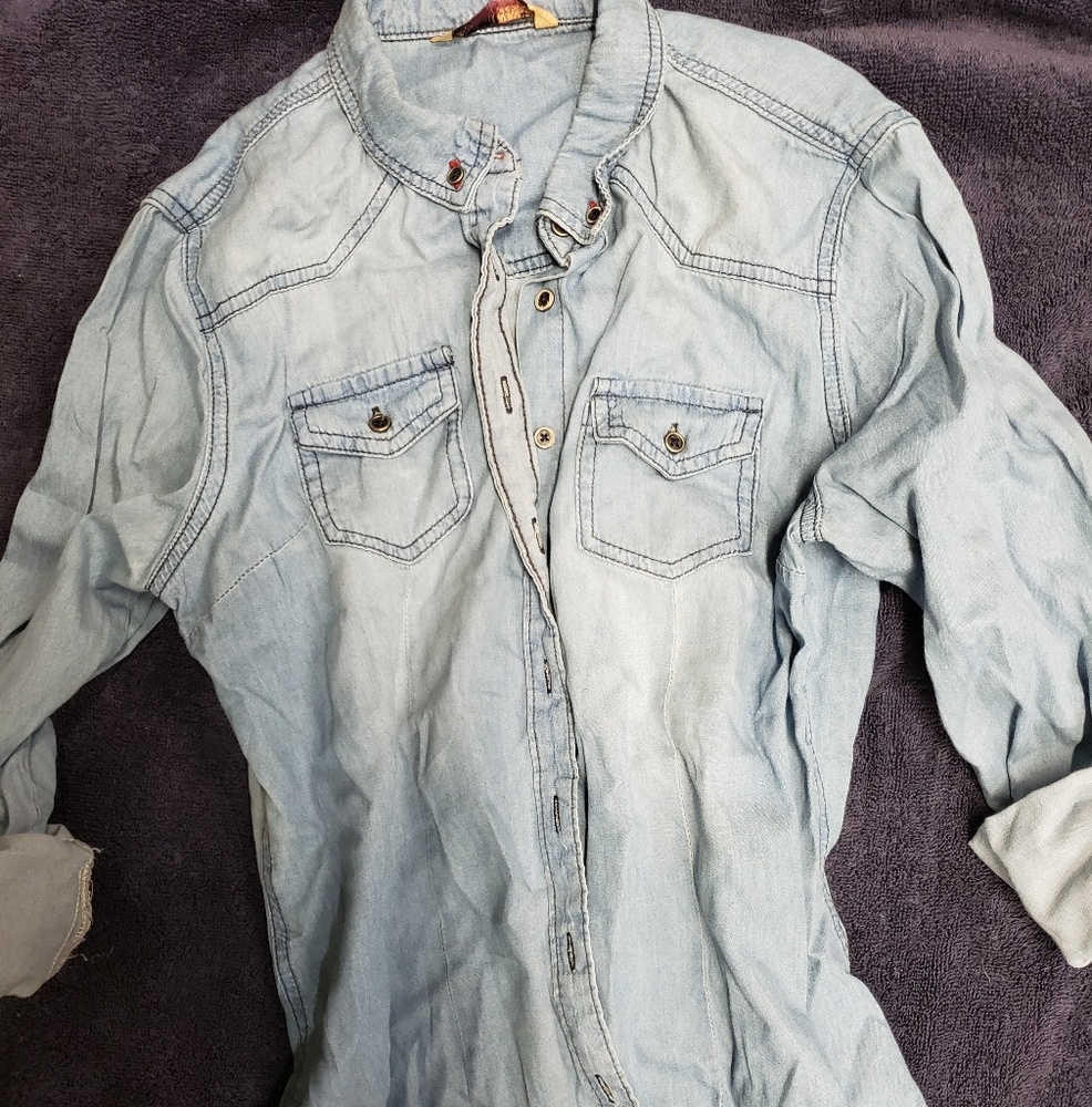Chambray denim shirt medium